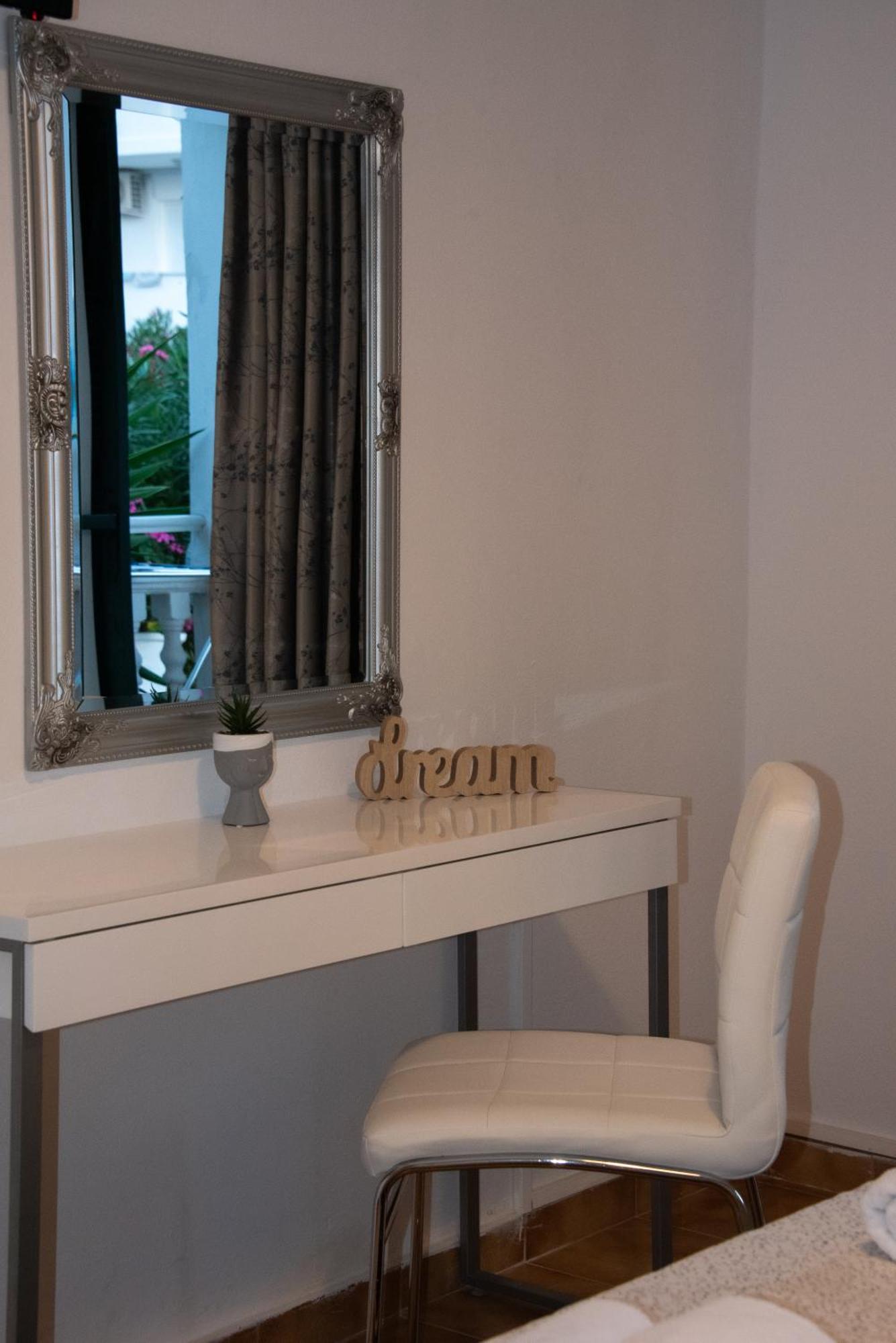 Apartament Manao Summer House *